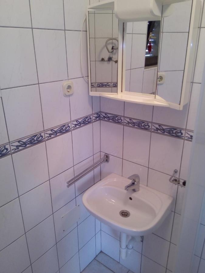 Maslina Appartement Vir Buitenkant foto