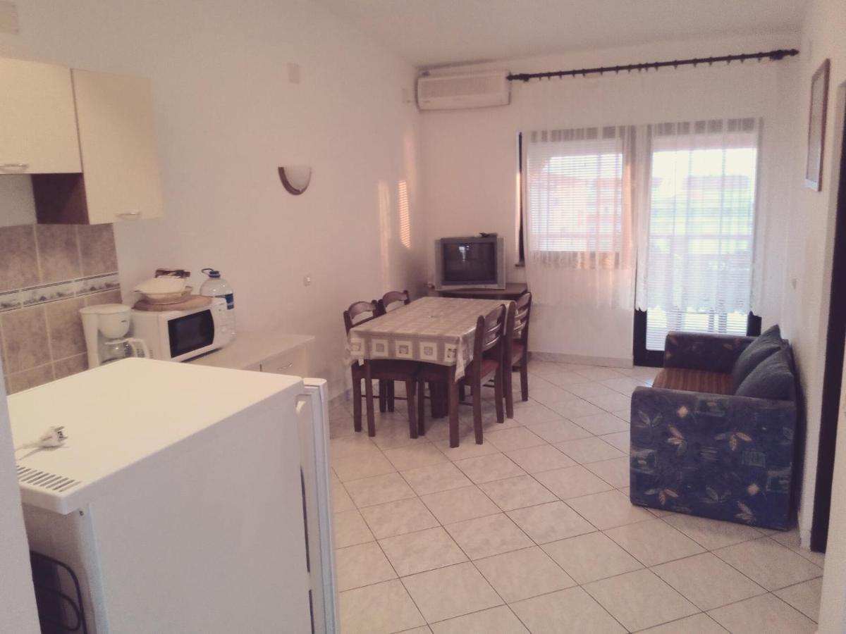 Maslina Appartement Vir Buitenkant foto