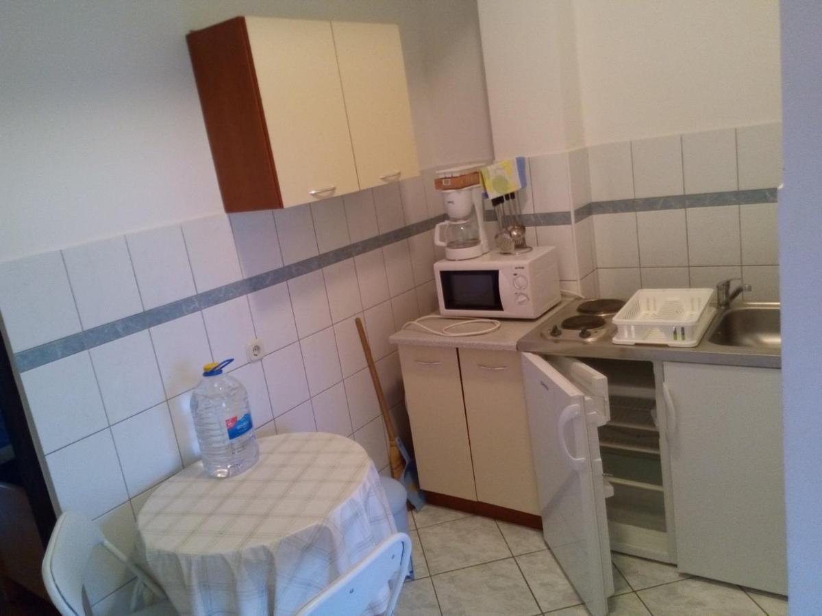 Maslina Appartement Vir Buitenkant foto